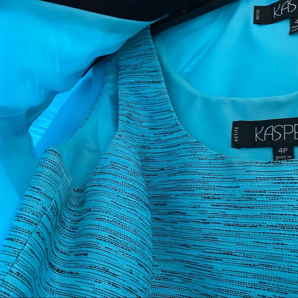 008. 2 piece set - Blazer and Matching Tank Top - Picture 2 of 16